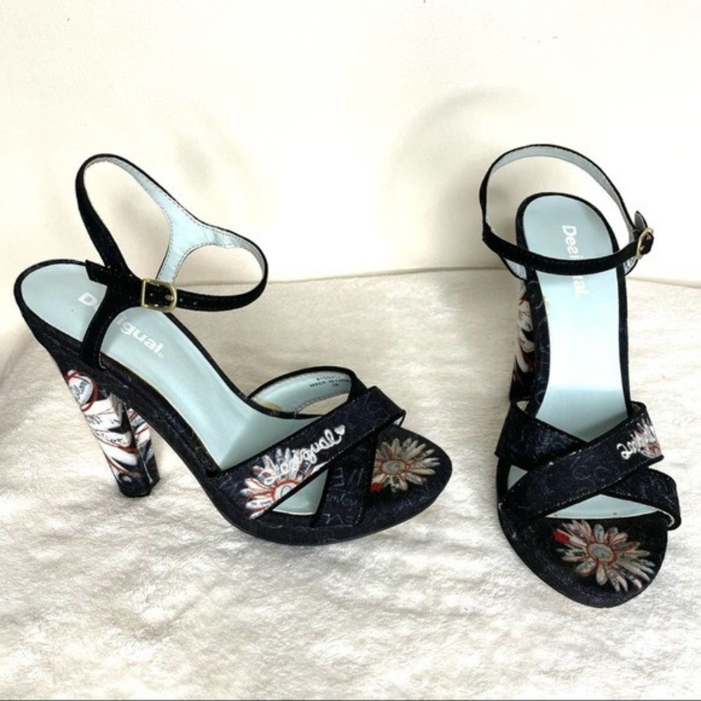 Desigual High Heel Sandals Black White Floral Fabric Strappy Shoes Size 38, 7.5